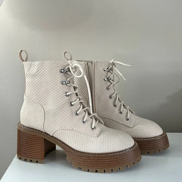 Elija Ivory Snake Boots - Picture 1 of 4
